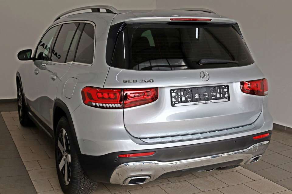 Mercedes-Benz GLB 200 - Imagem 8