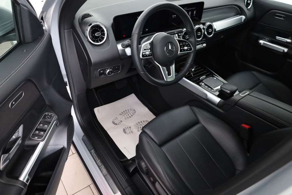 Mercedes-Benz GLB 200 - Imagem 9