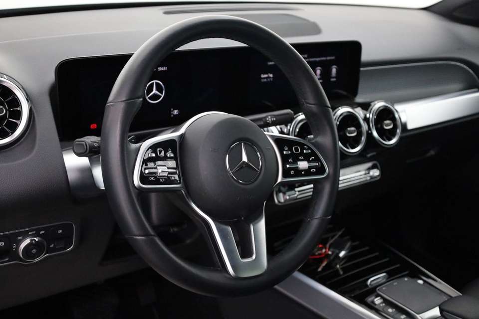 Mercedes-Benz GLB 200 - Imagem 15