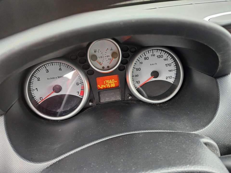 Peugeot 206 - Imagem 7