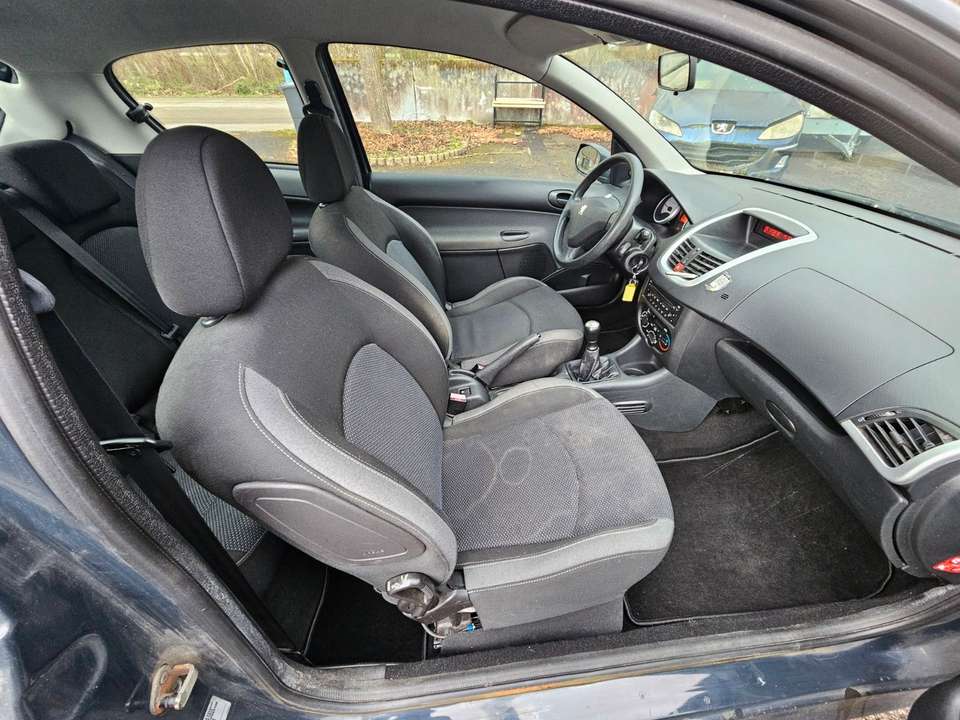 Peugeot 206 - Imagem 10