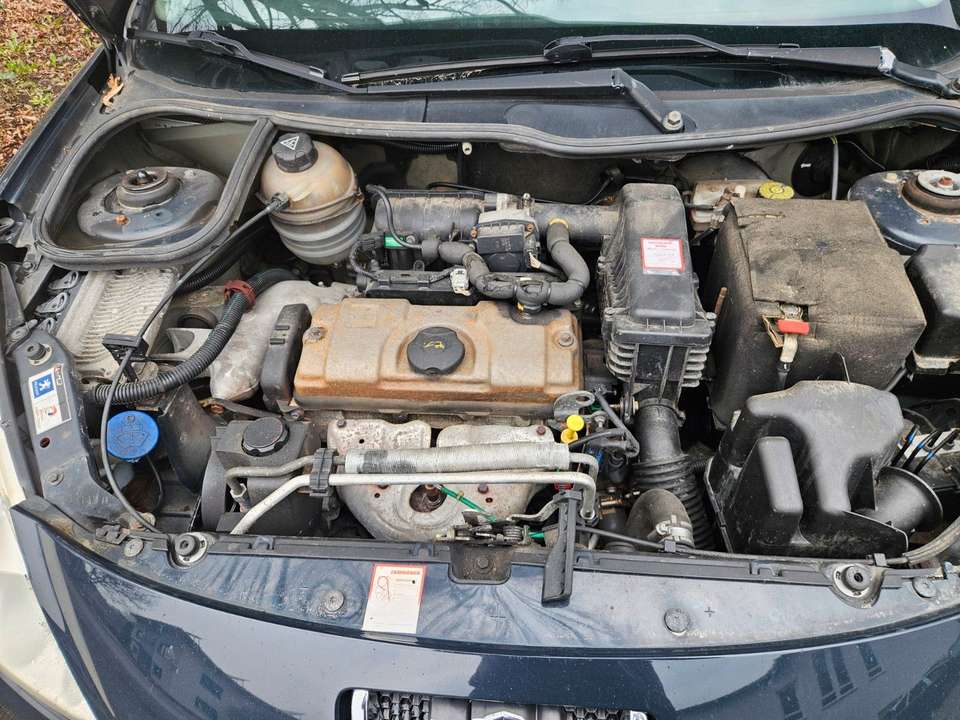 Peugeot 206 - Imagem 12