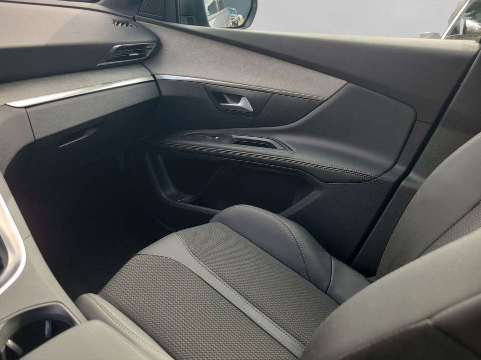 Peugeot 5008 - Imagem 12