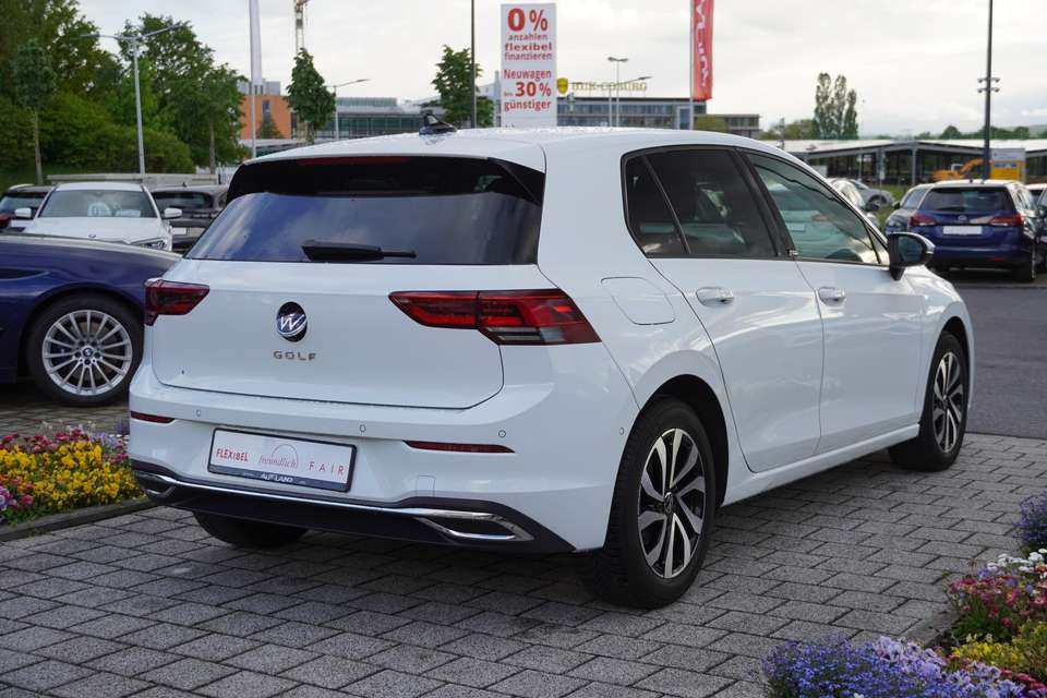 Volkswagen Golf - Imagem 8