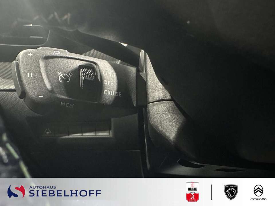 Peugeot 208 - Imagem 12