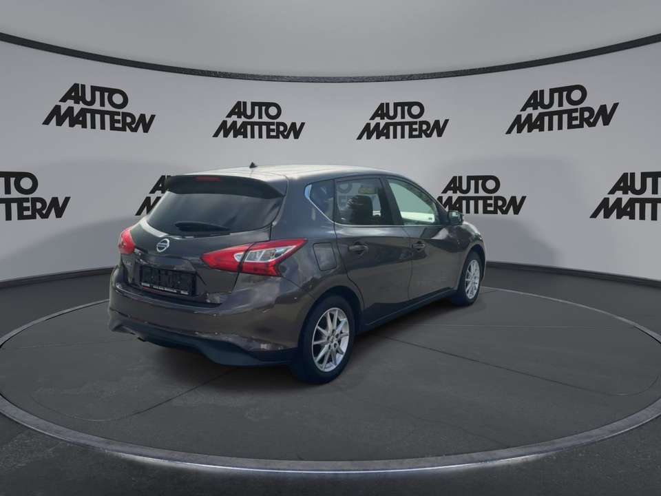 Nissan Pulsar - Imagem 7