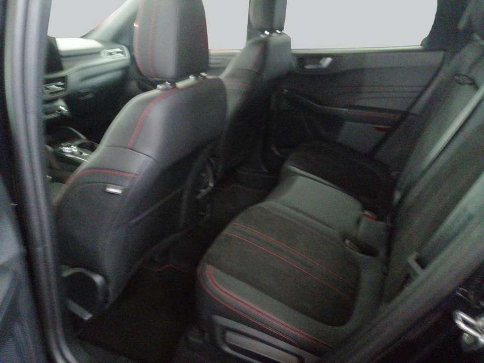 Ford Kuga - Imagem 10