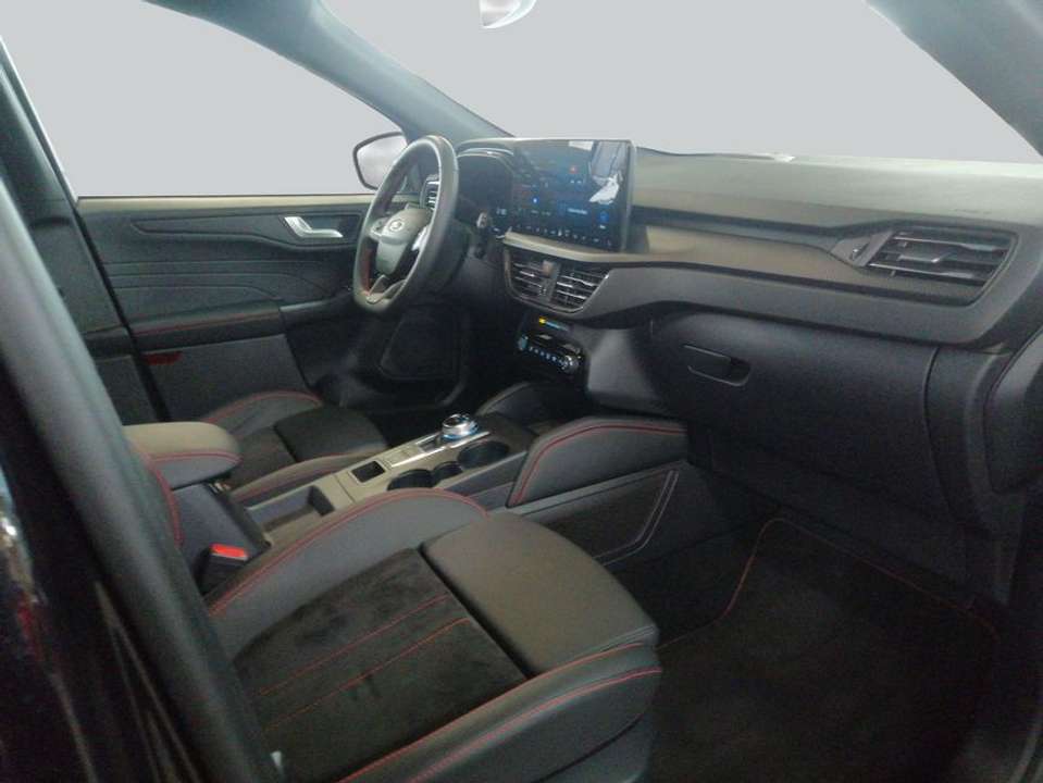 Ford Kuga - Imagem 12
