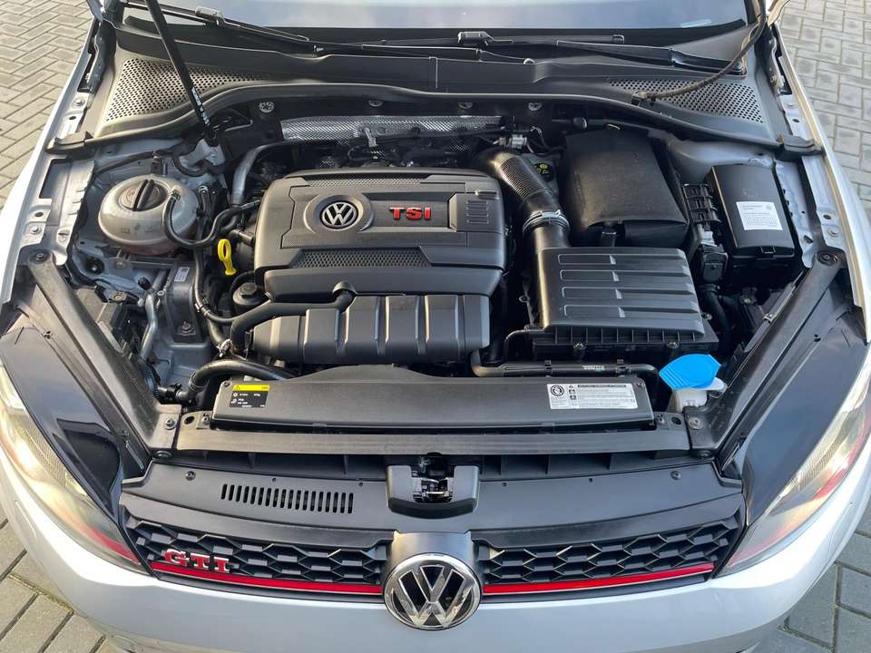 Volkswagen Golf GTI - Imagem 7