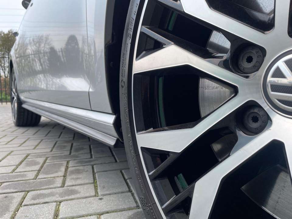 Volkswagen Golf GTI - Imagem 10
