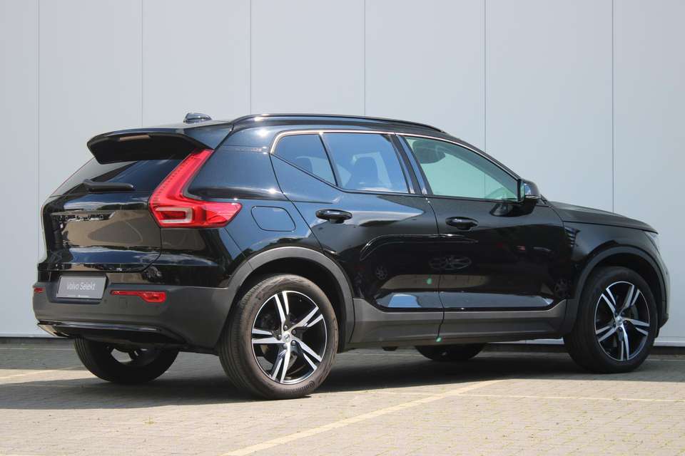 Volvo XC40 - Imagem 2
