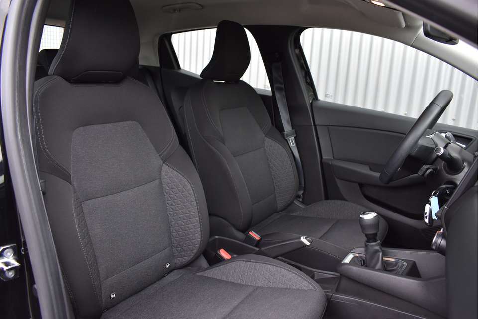 Renault Clio - Imagem 9