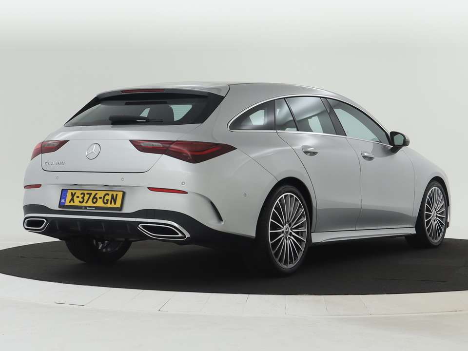Mercedes-Benz CLA 180 - Imagem 2