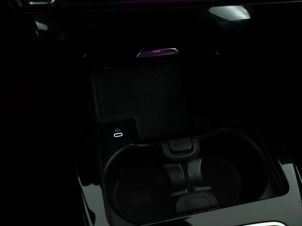 Mercedes-Benz CLA 180 - Imagem 9
