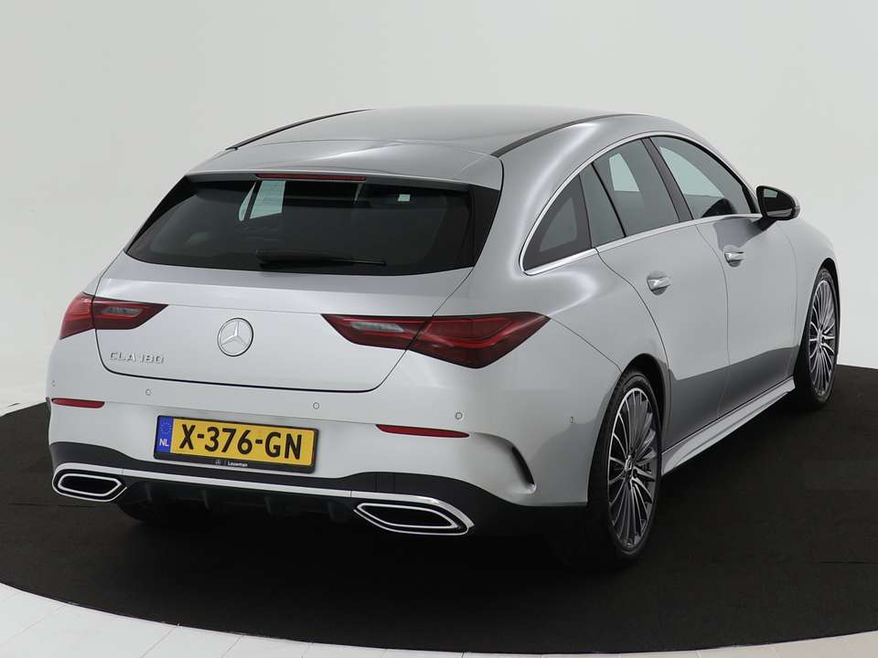Mercedes-Benz CLA 180 - Imagem 13