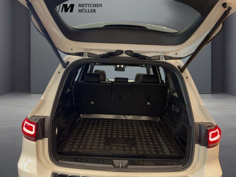 Mercedes-Benz EQB 250 - Imagem 6