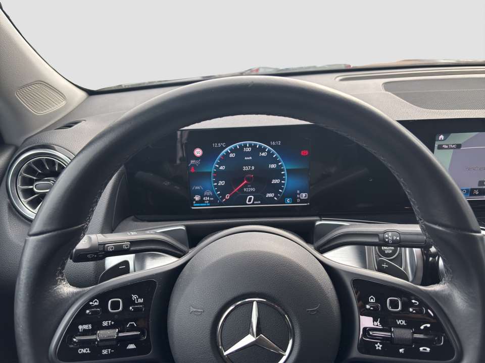 Mercedes-Benz GLB 220 - Imagem 11