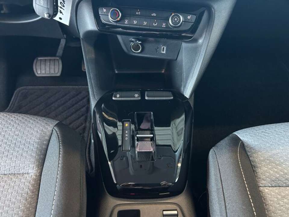 Opel Corsa - Imagem 13