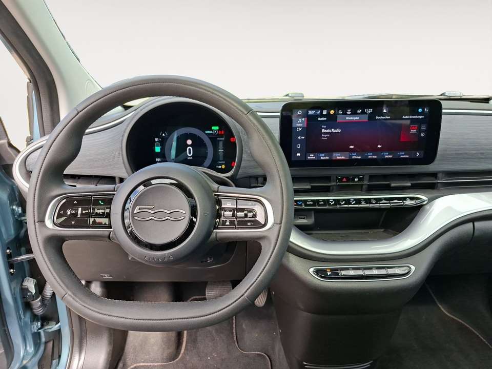 Fiat 500e - Imagem 11
