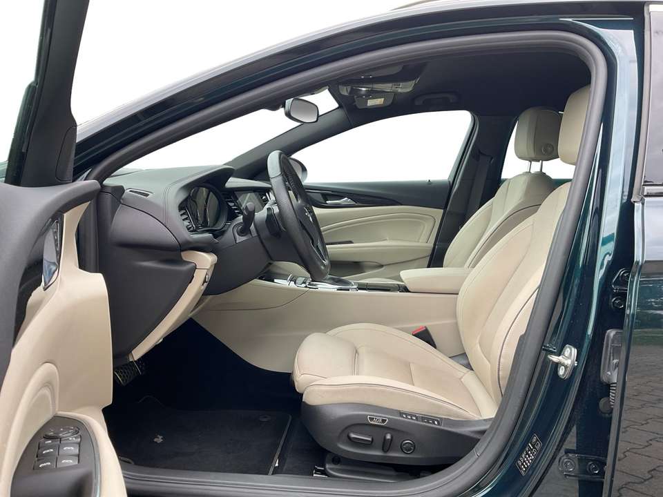 Opel Insignia - Imagem 11