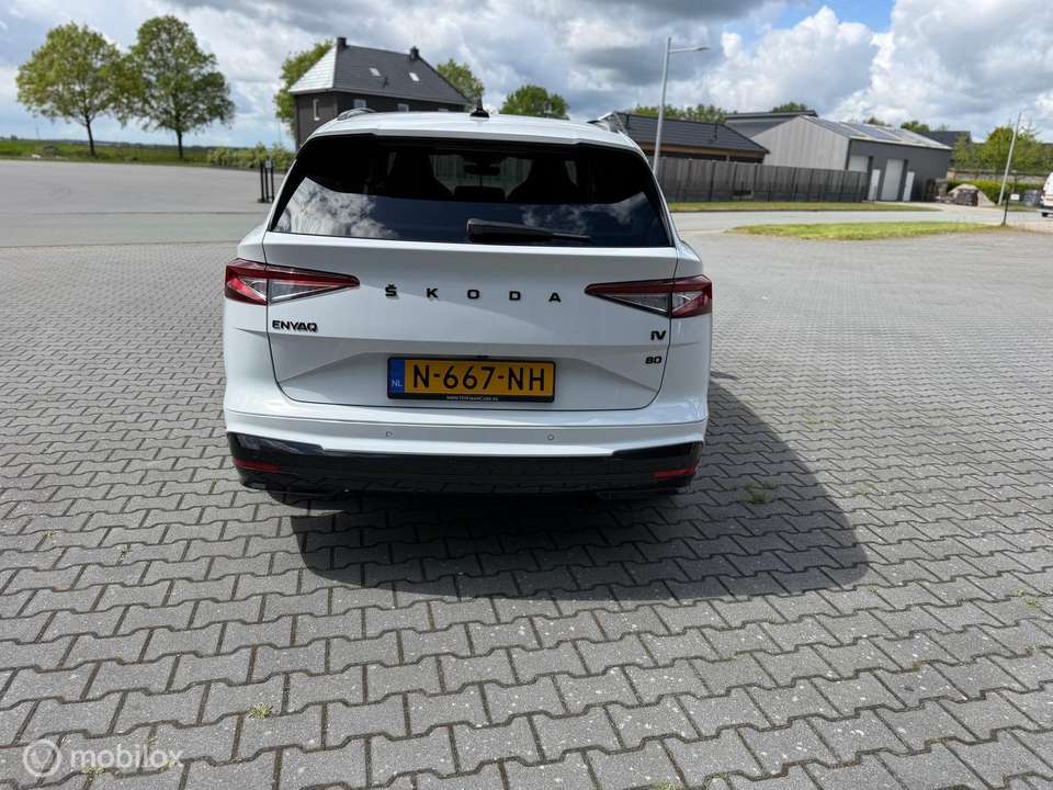 Skoda Enyaq - Imagem 4