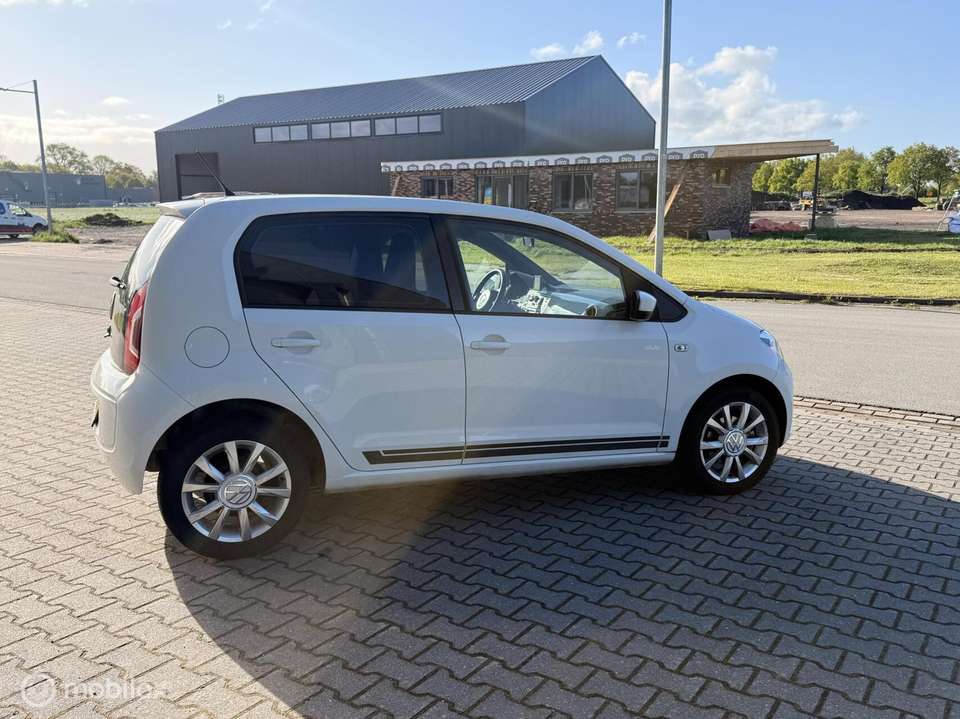 Volkswagen up! - Imagem 6