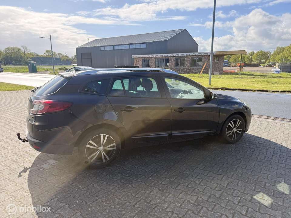Renault Megane - Imagem 6