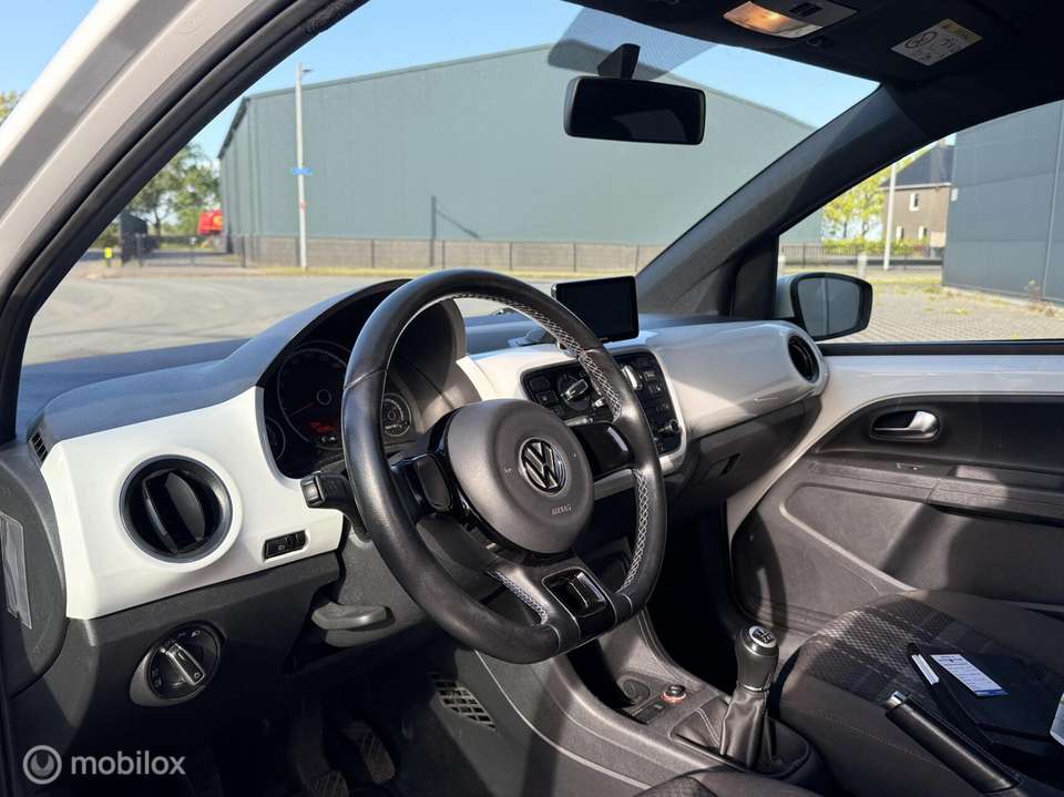 Volkswagen up! - Imagem 9
