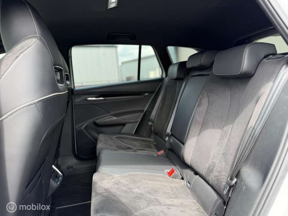 Skoda Enyaq - Imagem 9