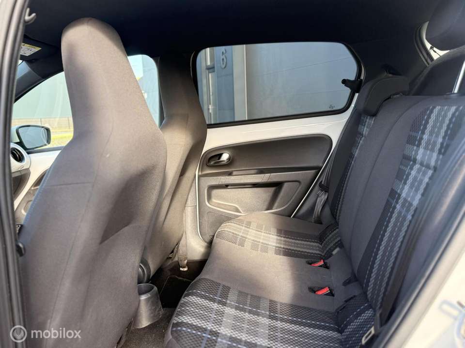 Volkswagen up! - Imagem 10