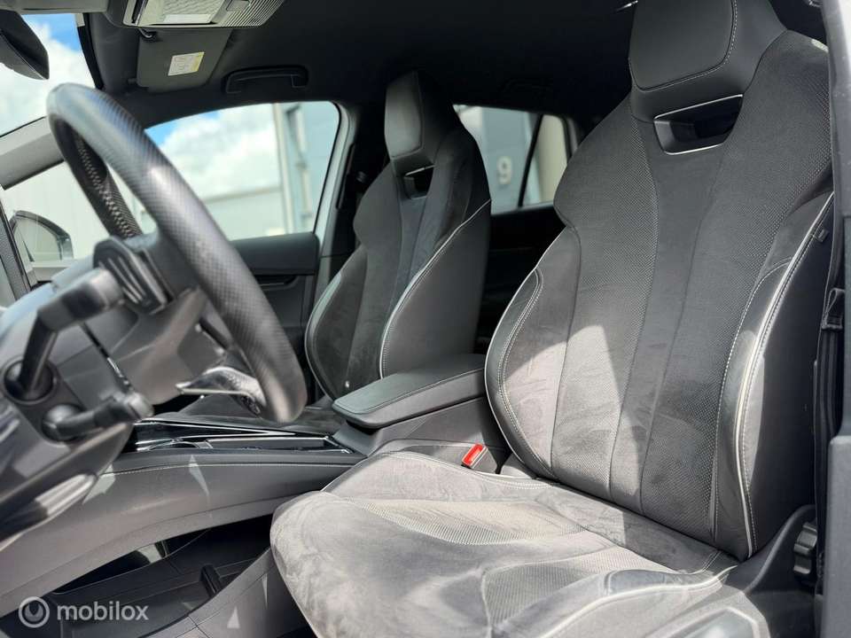 Skoda Enyaq - Imagem 11