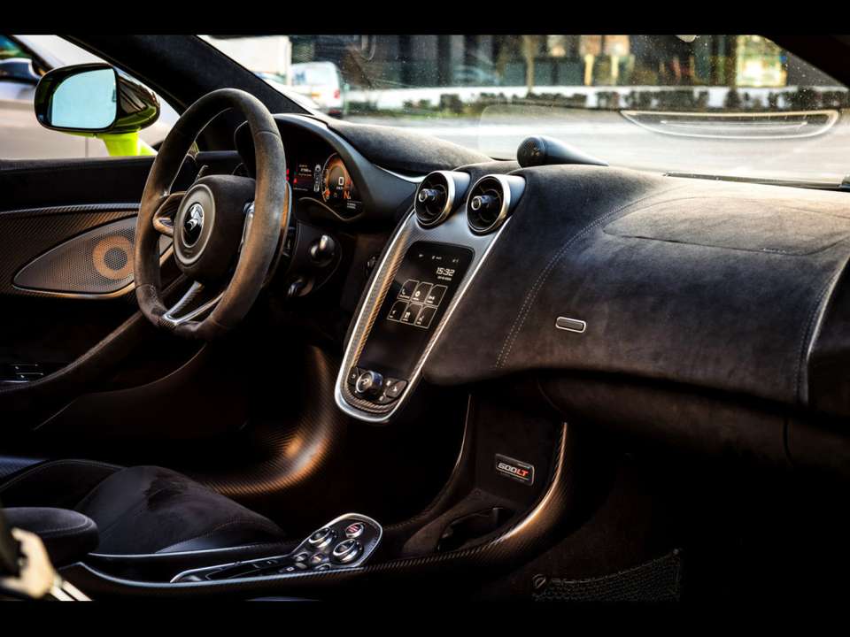 Car picture 11
