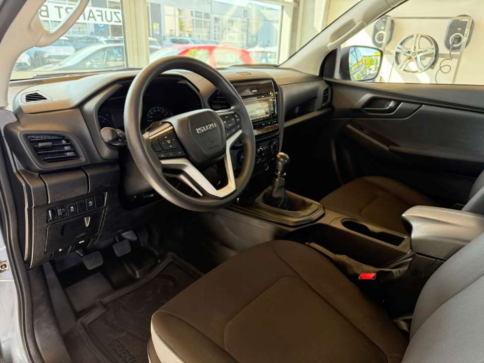 Isuzu D-Max - Imagem 10