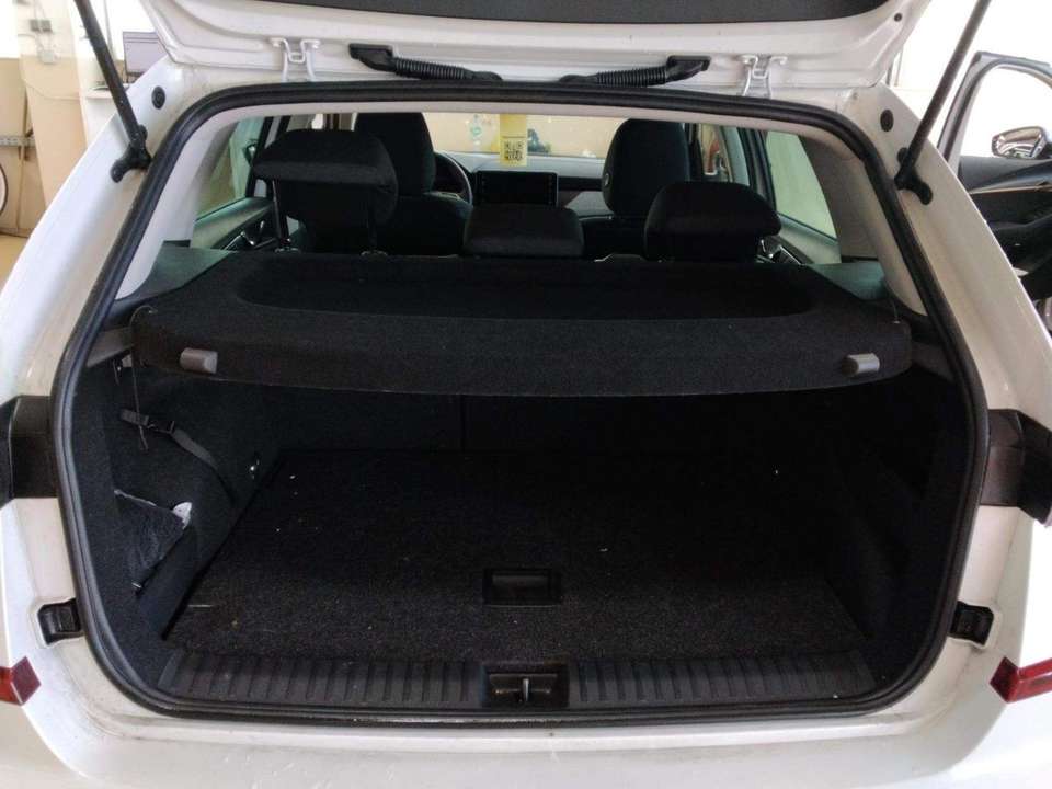 Car picture 6