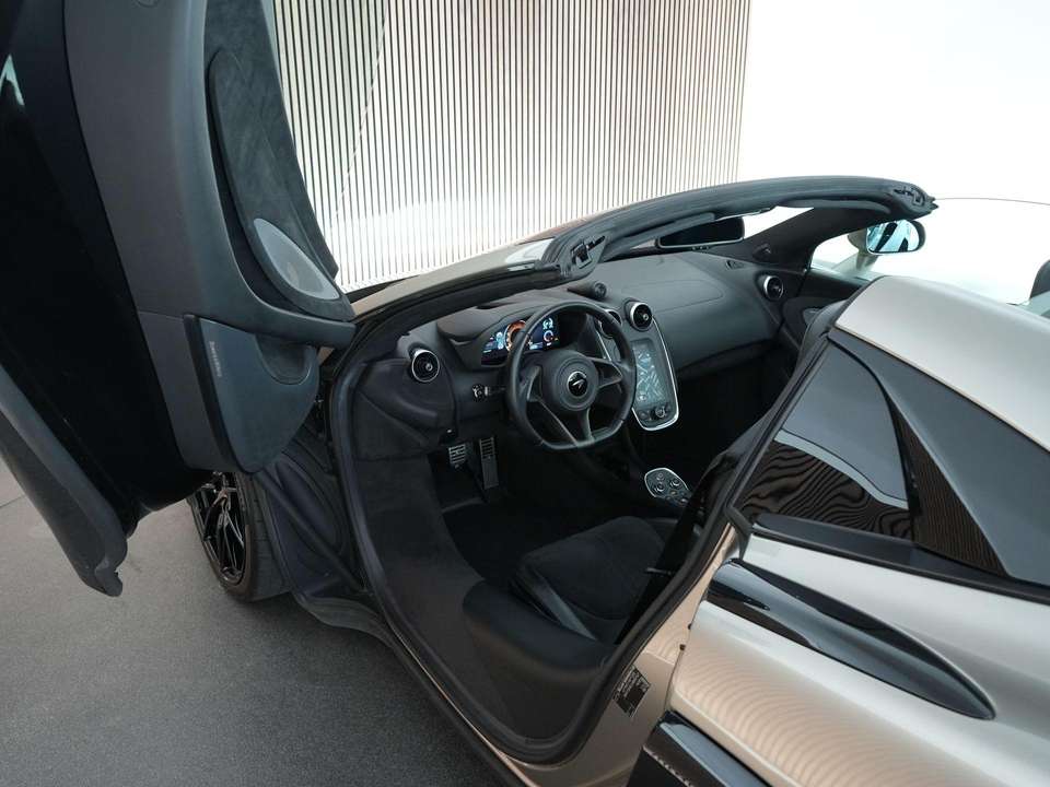 Car picture 8