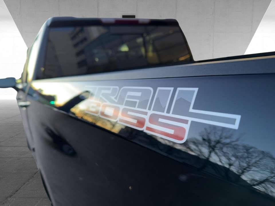 Chevrolet Silverado - Imagem 8