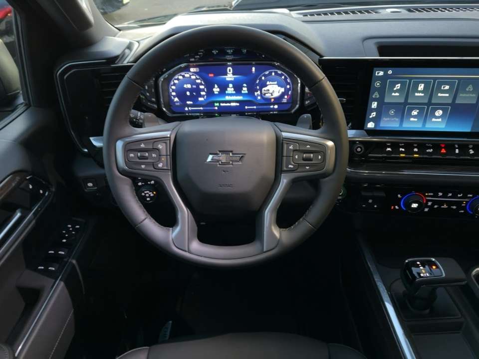 Chevrolet Silverado - Imagem 12
