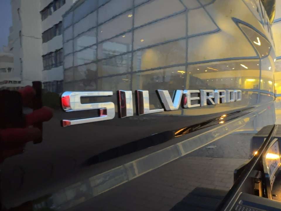 Chevrolet Silverado - Imagem 13