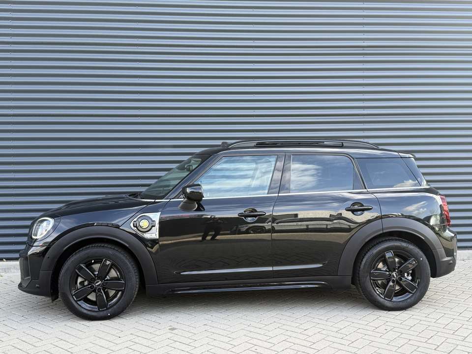 MINI Cooper SE Countryman - Imagem 4