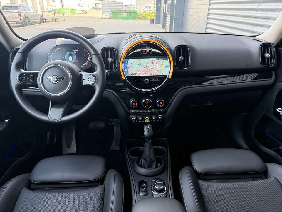 MINI Cooper SE Countryman - Imagem 6