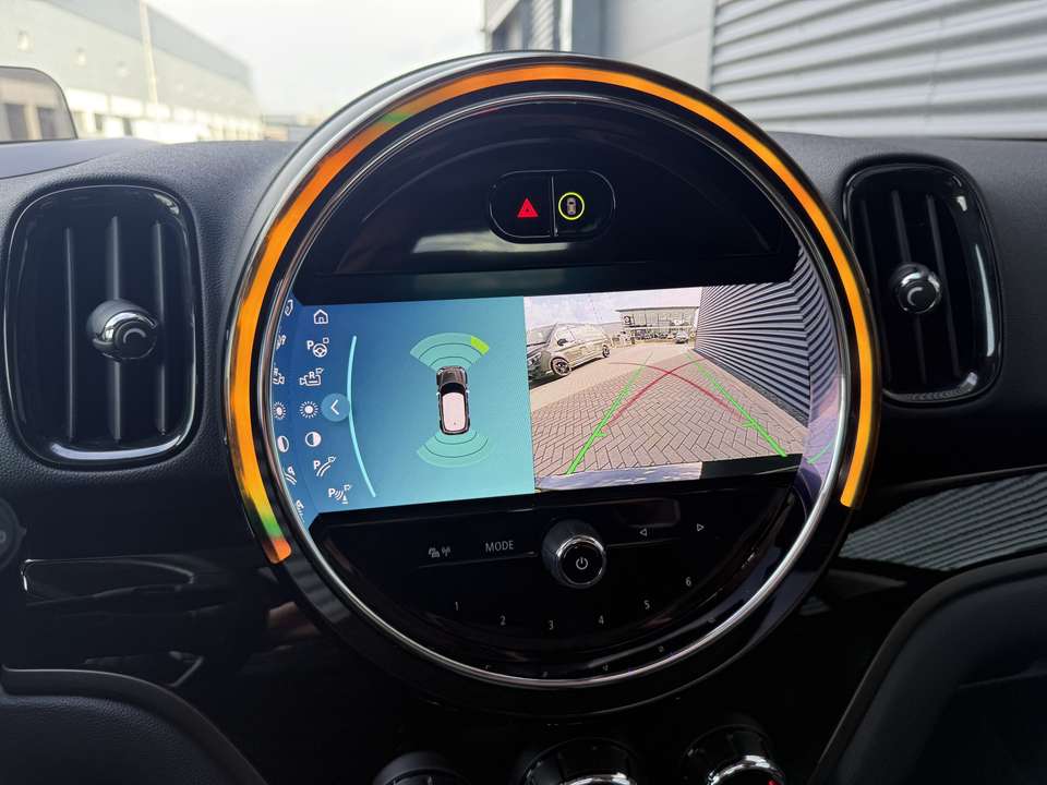 MINI Cooper SE Countryman - Imagem 11