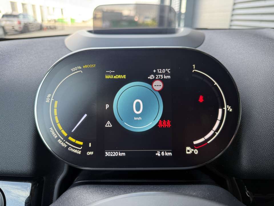 MINI Cooper SE Countryman - Imagem 14