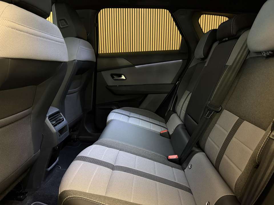 Car picture 9