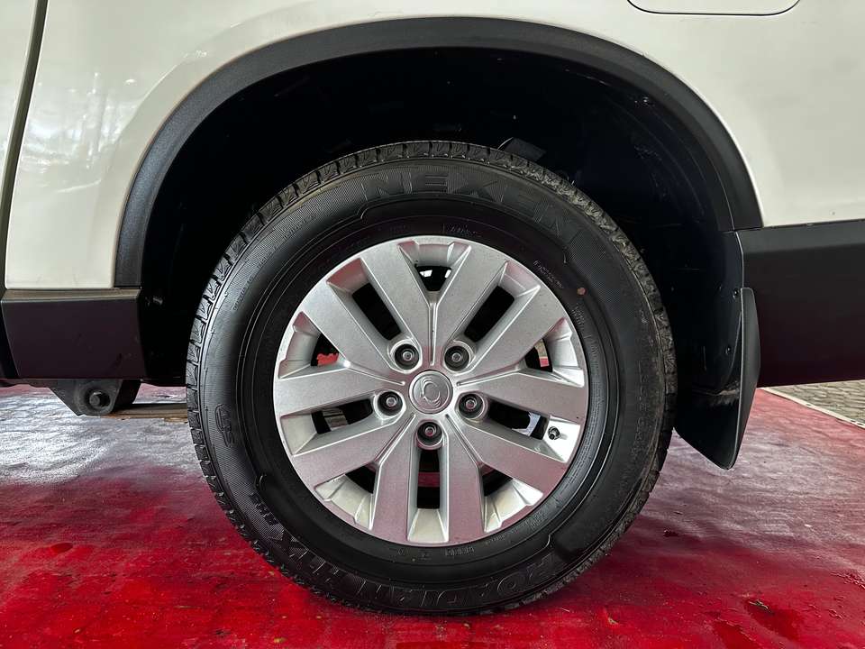 SsangYong Musso - Imagem 4