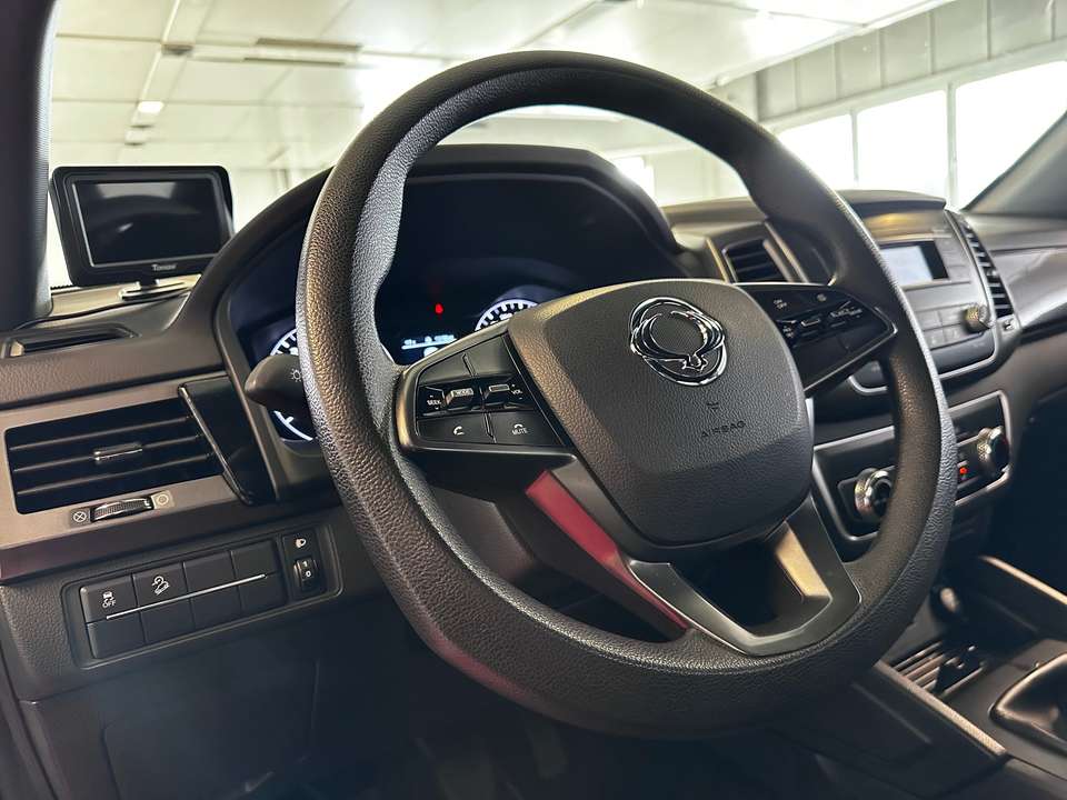 SsangYong Musso - Imagem 11