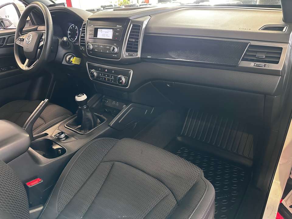 SsangYong Musso - Imagem 14