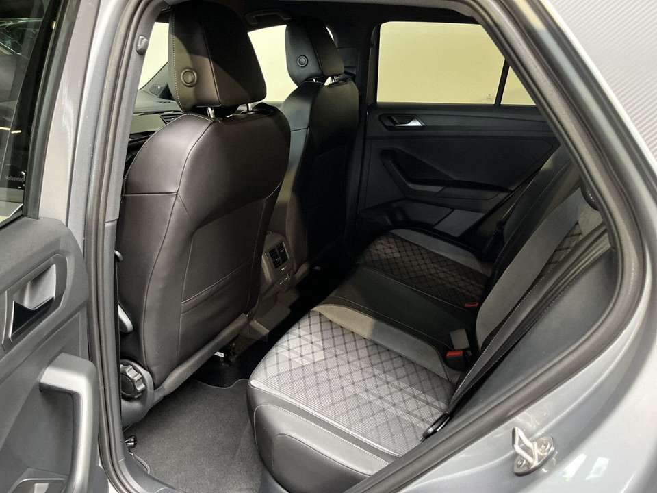 Volkswagen T-Roc - Imagem 7