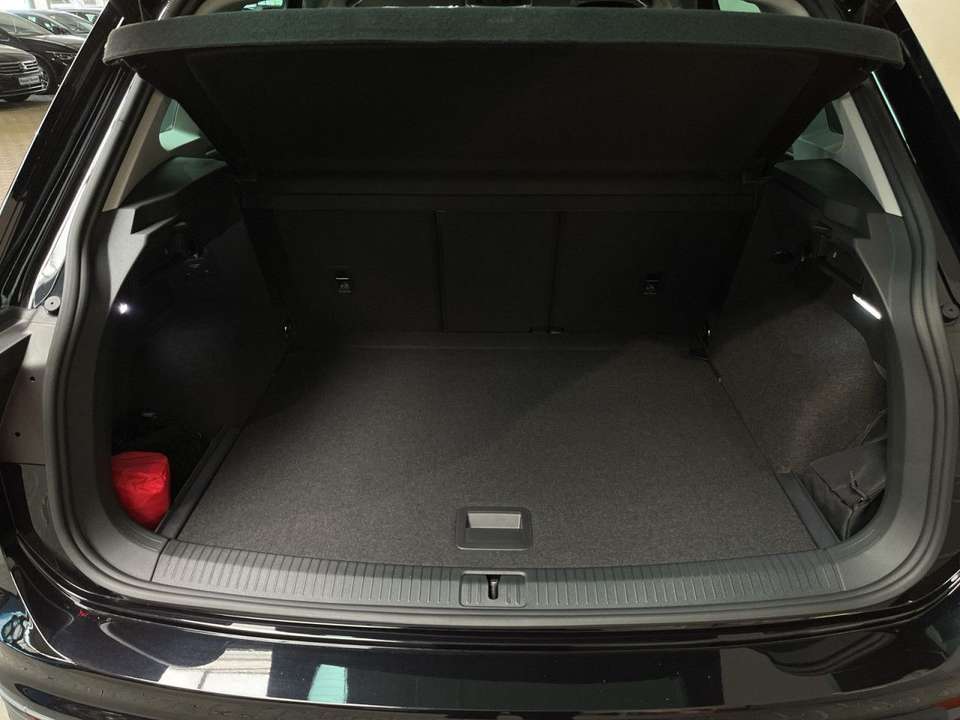 Car picture 9
