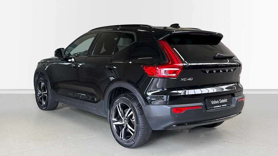 Volvo XC40 - Imagem 2