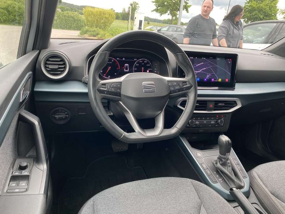 Car picture 9